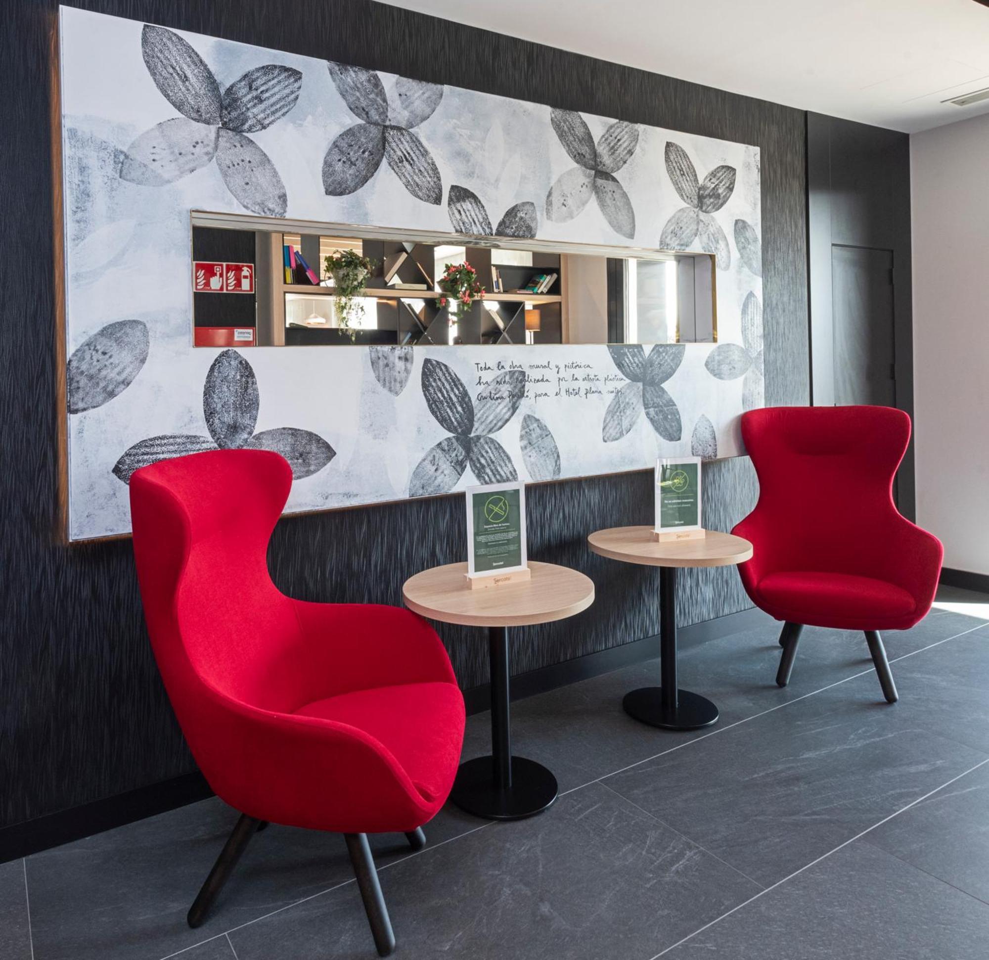 Sercotel Plana Suites Vall de Uxó Exterior foto